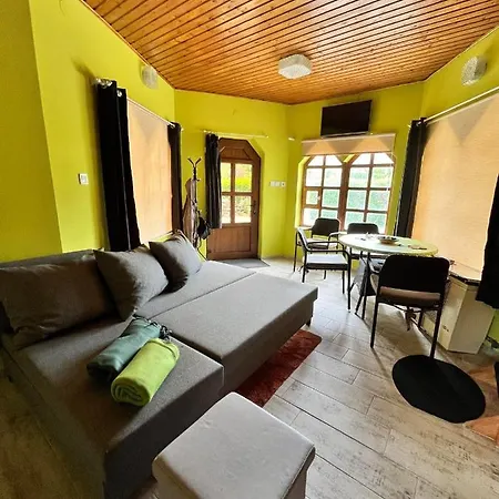 Apartment Piedone Apartman